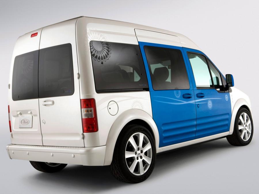  Ford Transit Connect Family One Concept 2009 года  (фото 34 из 39)